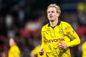 布兰特:我已将队副职位交给施洛特贝克,他在这个角色表现很出色 布兰特:我已将队副职位交给施洛特贝克,他在这个角色表现很出色