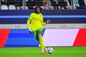 德天空:多家豪门密切关注南特17岁左脚中卫塔蒂,合同2028年到期 德天空:多家豪门密切关注南特17岁左脚中卫塔蒂,合同2028年到期