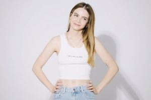 女主持:有人生一堆女儿也没个儿子因为男人精子不行 KD:哦是吗? 女主持:有人生一堆女儿也没个儿子因为男人精子不行 KD:哦是吗?